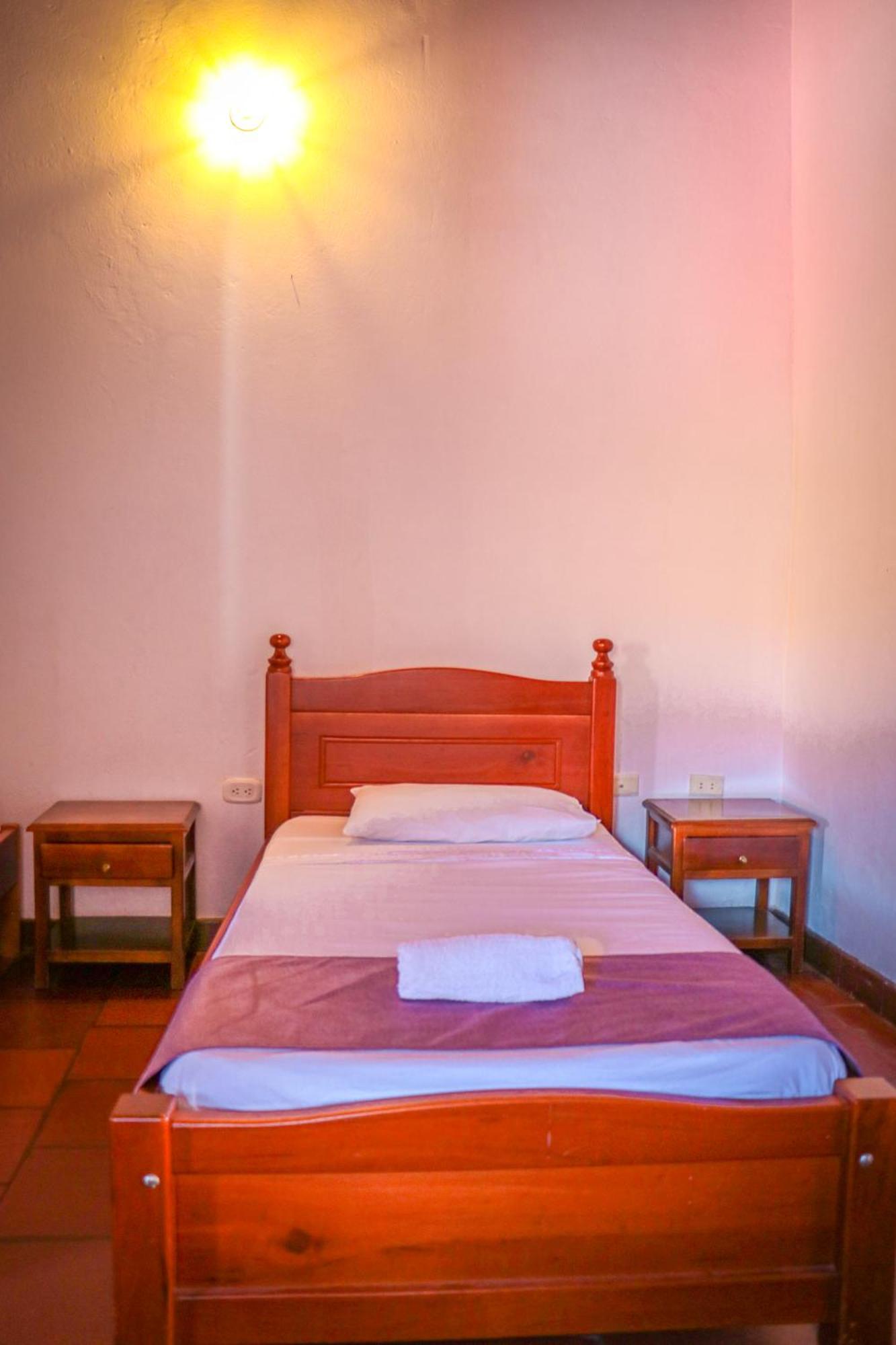 Aura Hotel Parque Barichara By Infinity エクステリア 写真