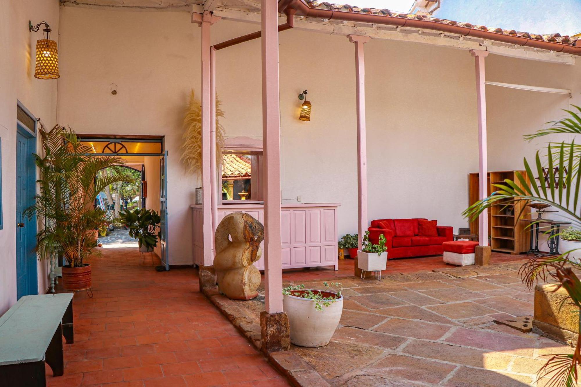 Aura Hotel Parque Barichara By Infinity エクステリア 写真